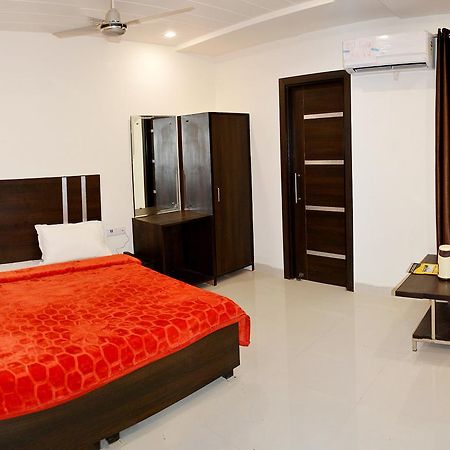 D C Vilas Agra  Ngoại thất bức ảnh